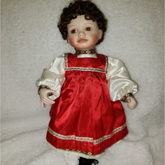Kathy Hippensteel Porcelain Doll - Picture 2 of 10